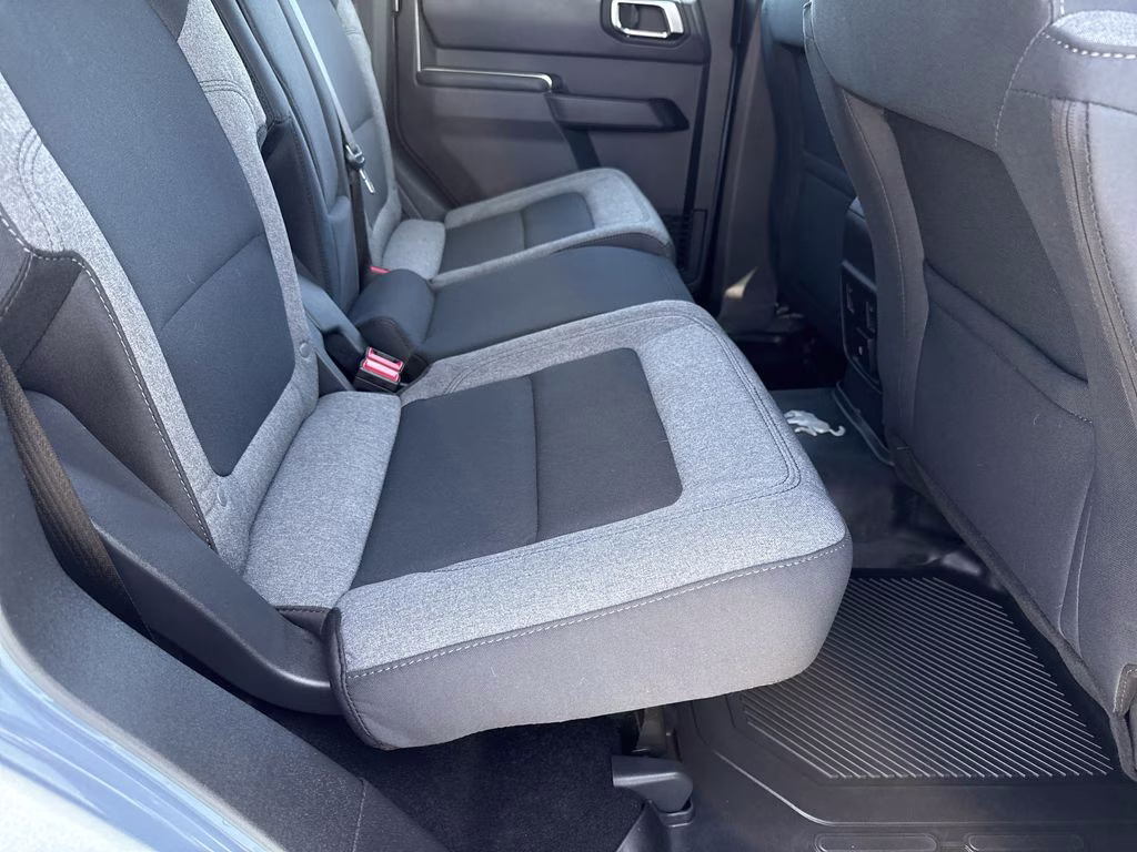 2025 Azure Gray Metallic Tri-Coat Ford Bronco Base 4X4 SUV