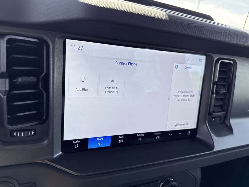 2025 Azure Gray Metallic Tri-Coat Ford Bronco Base 4X4 SUV