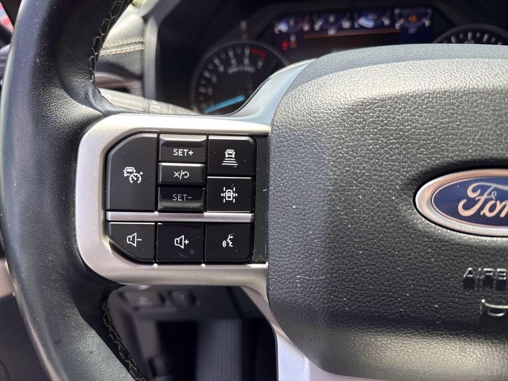 2024 Oxford White Ford Expedition Max Limited 4X4 SUV