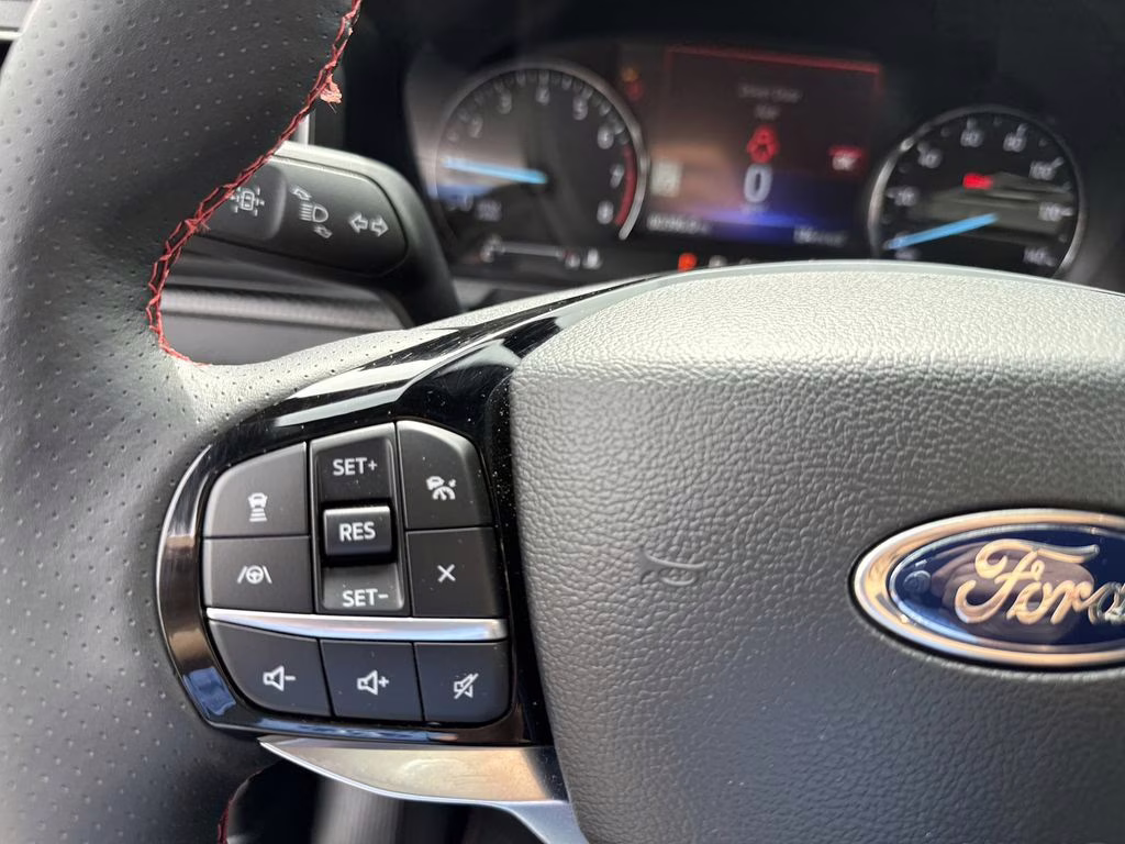 2023 Carbonized Gray Metallic Ford Explorer ST-Line RWD SUV