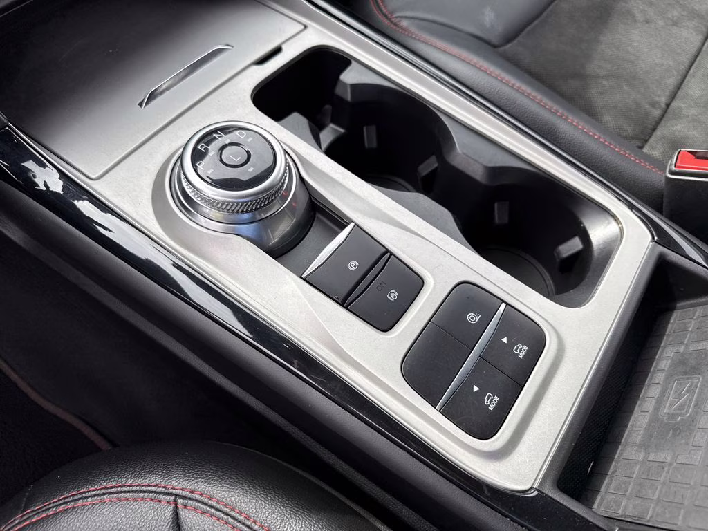 2023 Carbonized Gray Metallic Ford Explorer ST-Line RWD SUV