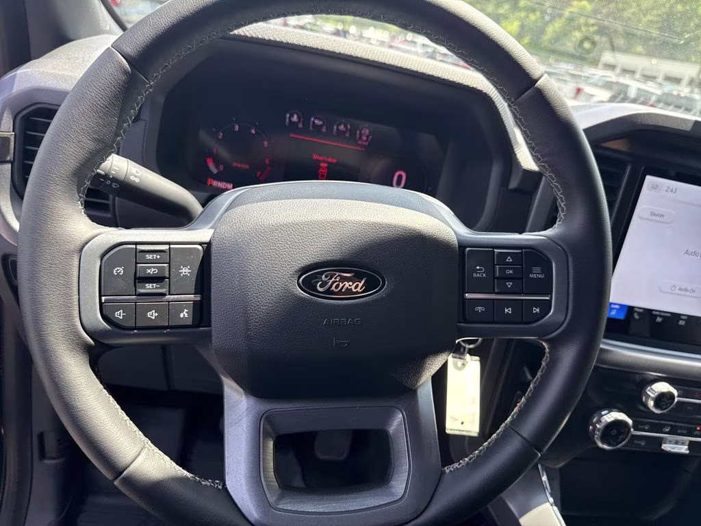 2025 Antimatter Blue Metallic Ford F-150 XLT 4X4 Truck