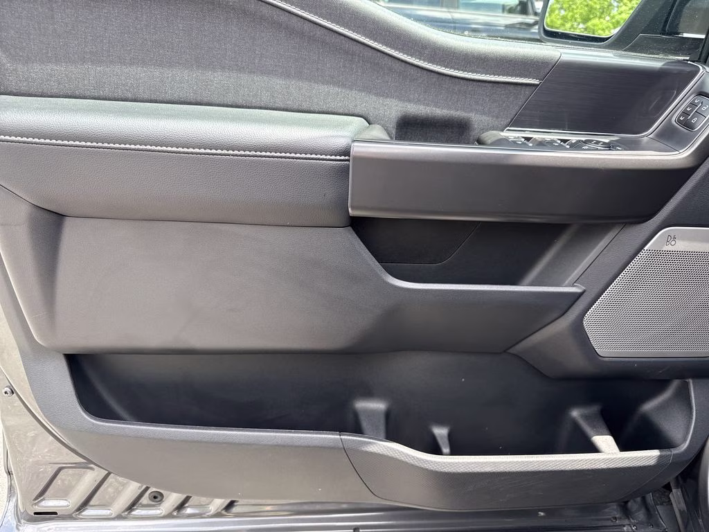 2024 Carbonized Gray Metallic Ford F-150 Lariat 4X4 Truck