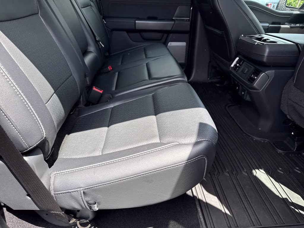 2024 Carbonized Gray Metallic Ford F-150 Lariat 4X4 Truck