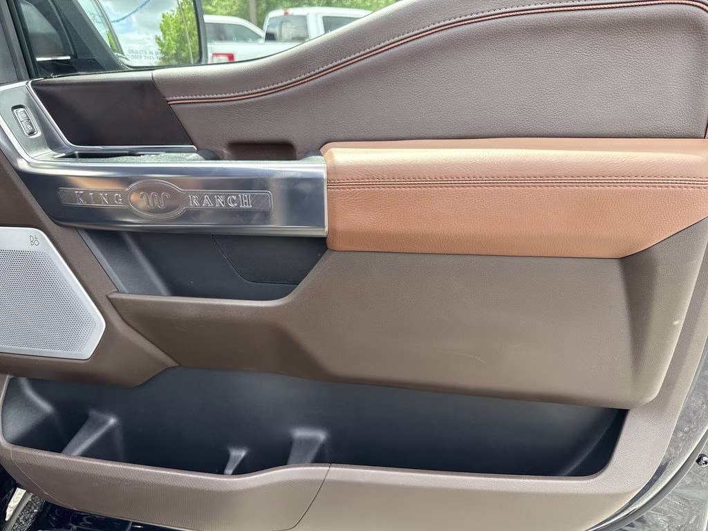 2025 Antimatter Blue Metallic Ford F-150 King Ranch 4X4 Truck