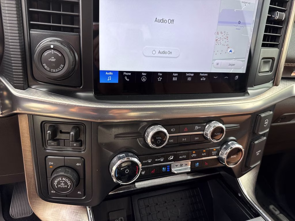 2025 Antimatter Blue Metallic Ford F-150 King Ranch 4X4 Truck