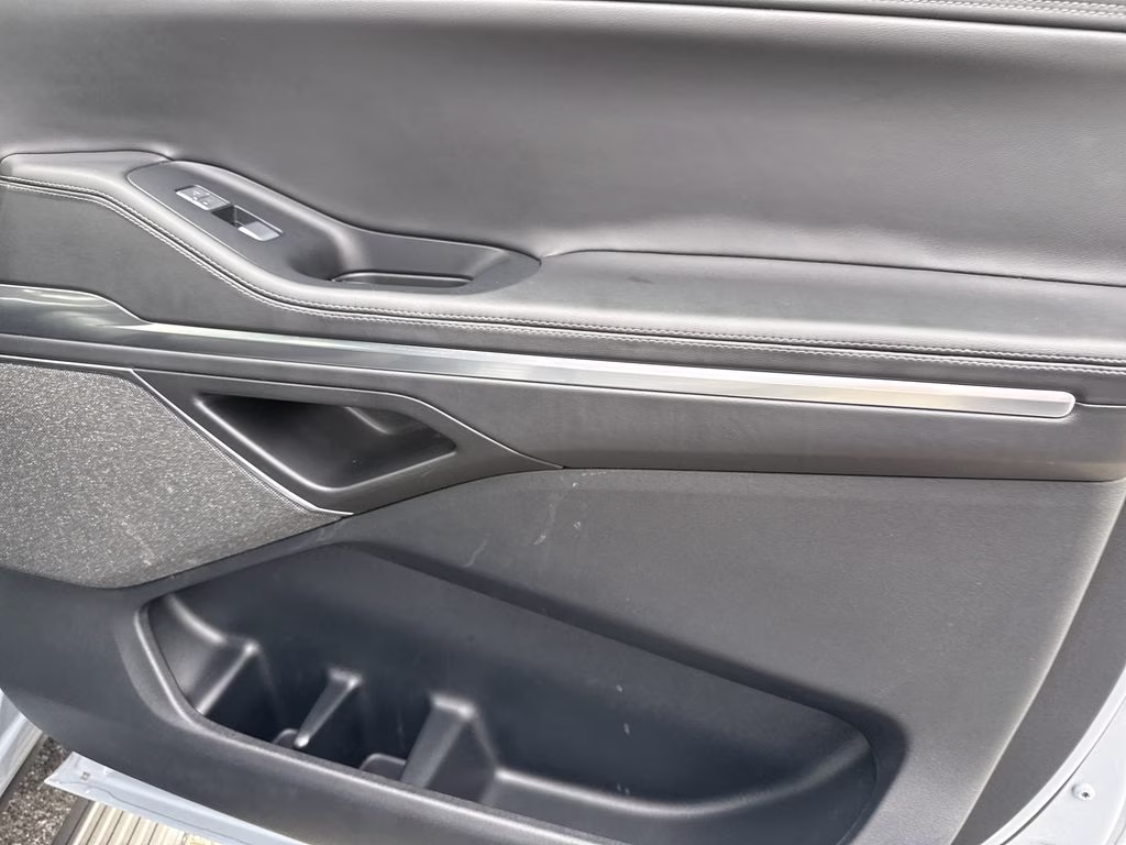 2025 Gray Mist Metallic Tri-Coat Lincoln Navigator L Reserve 4X4 SUV