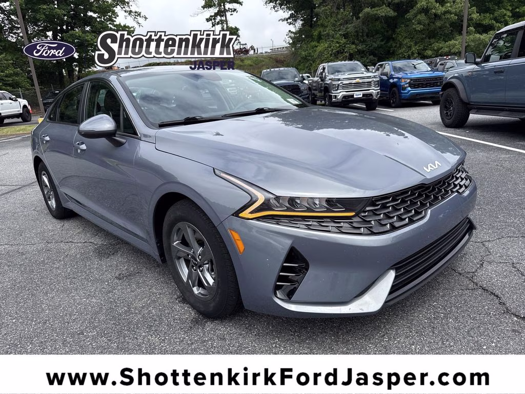 2023 Kia Optima LXS FWD's photo