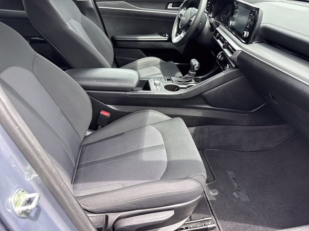 2023 Everlasting Silver Kia K5 LXS FWD Sedan