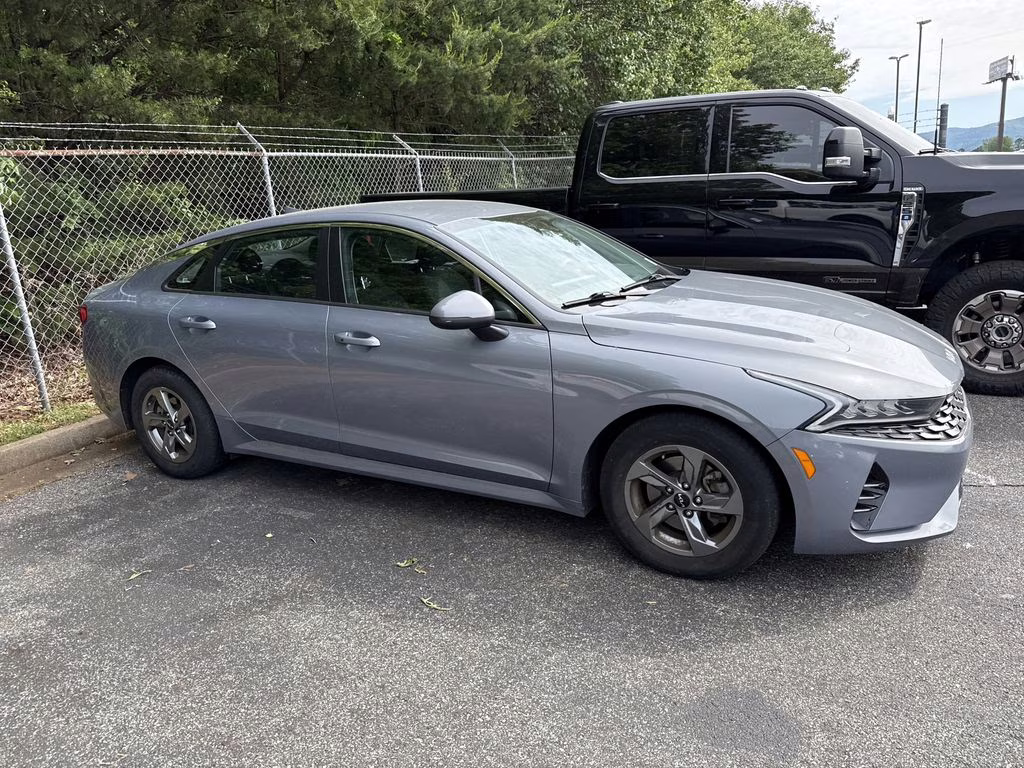 2023 Everlasting Silver Kia K5 LXS FWD Sedan