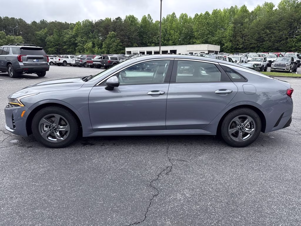2023 Everlasting Silver Kia K5 LXS FWD Sedan