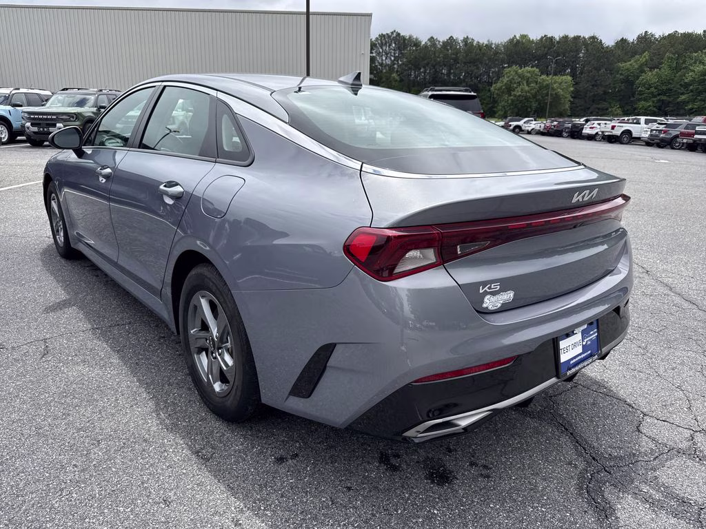 2023 Everlasting Silver Kia K5 LXS FWD Sedan