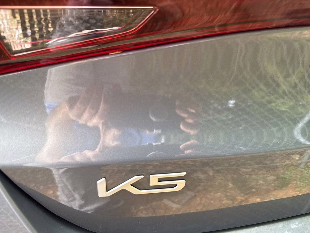 2023 Everlasting Silver Kia K5 LXS FWD Sedan