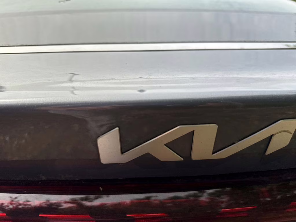 2023 Everlasting Silver Kia K5 LXS FWD Sedan