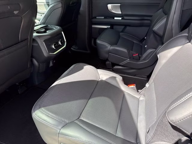 2026 Black Ford Expedition Platinum 4X4 SUV