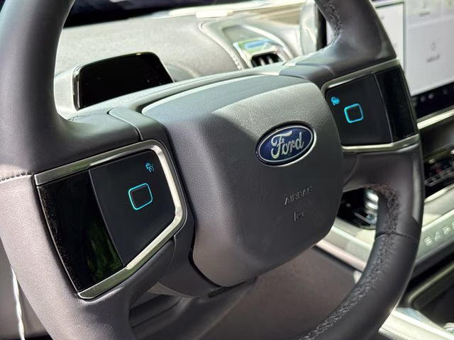 2026 Black Ford Expedition Platinum 4X4 SUV