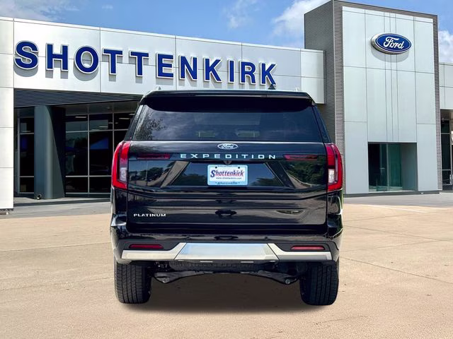 2026 Black Ford Expedition Platinum 4X4 SUV