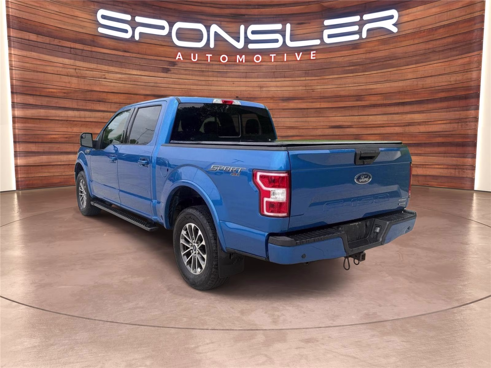 2019 Velocity Blue Ford F-150 XLT 4X4 Truck