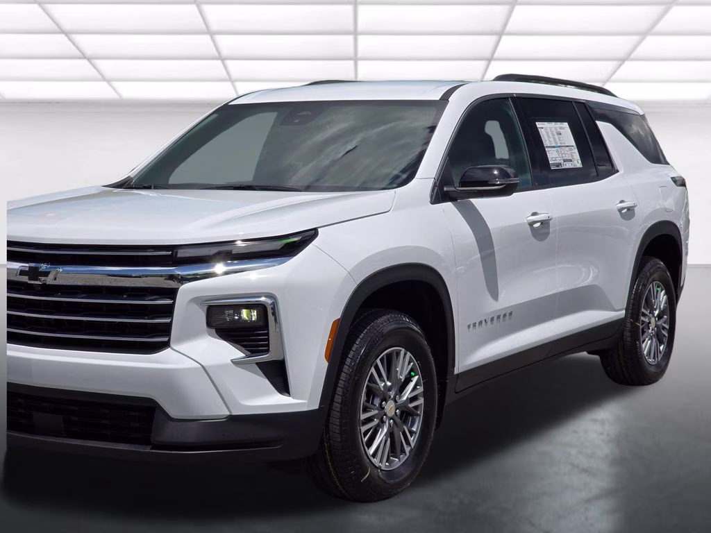 2026 Summit White Chevrolet Traverse LT AWD SUV