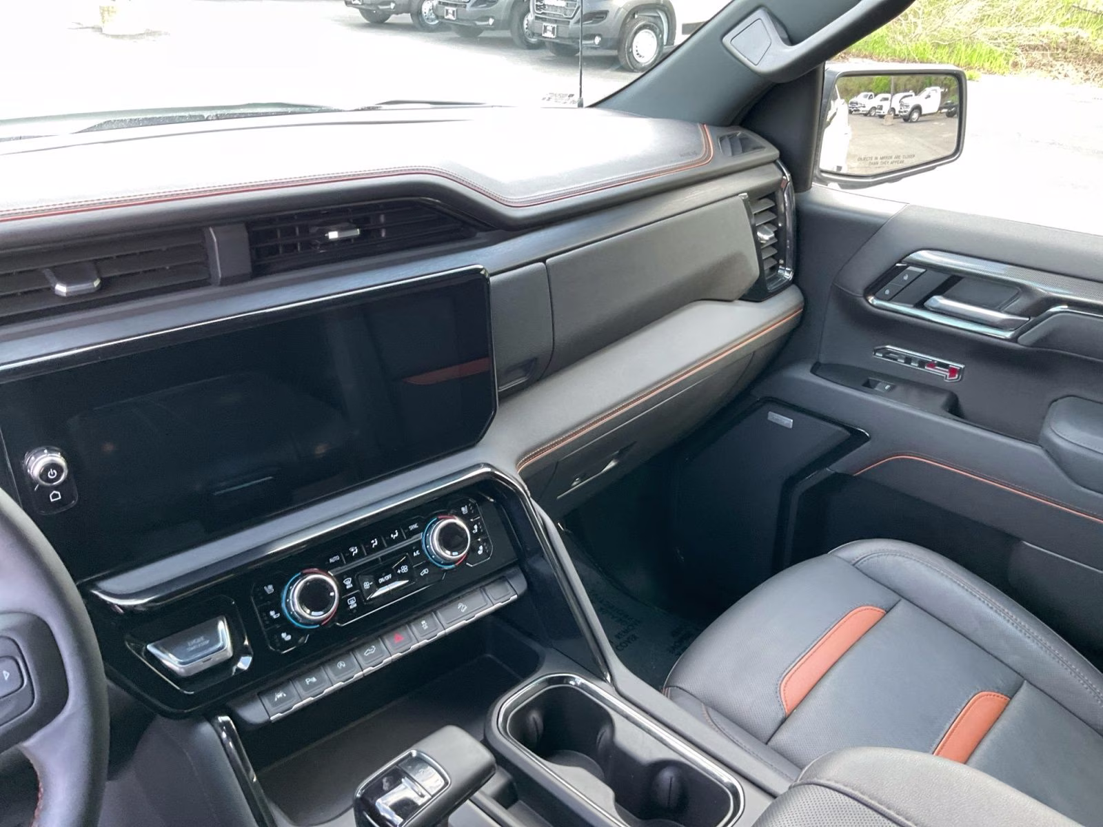 2025 Summit White GMC Sierra 1500 AT4 4X4 Truck