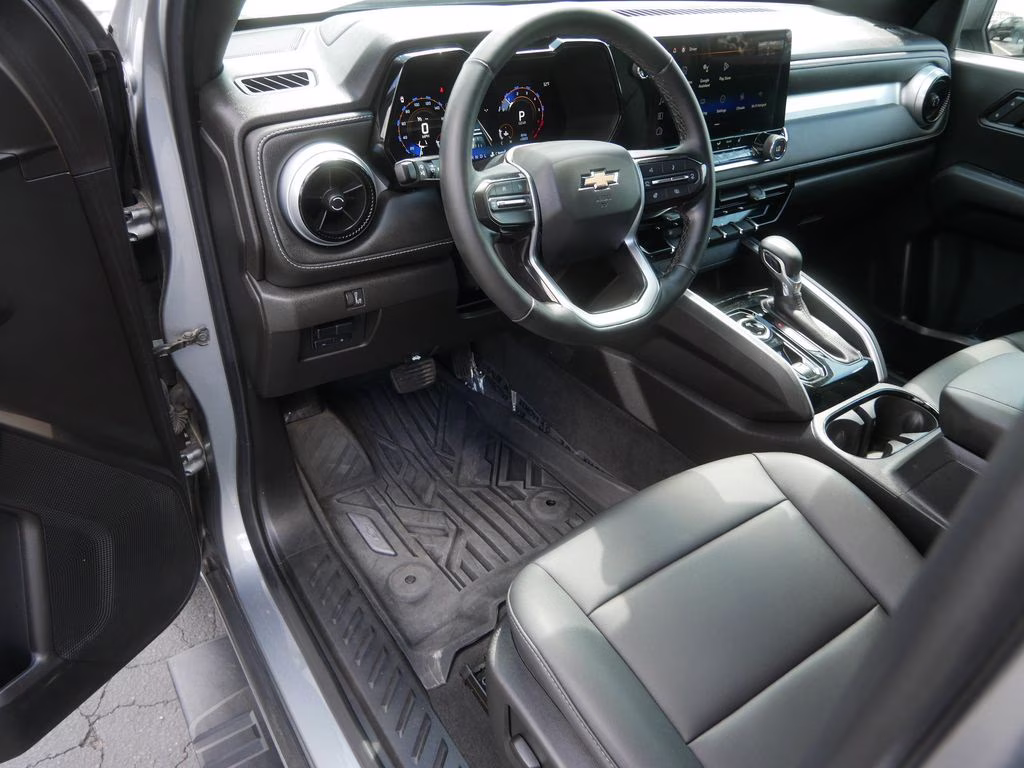 2024 Gray Chevrolet Colorado LT w/ 4LT 4X4 Truck