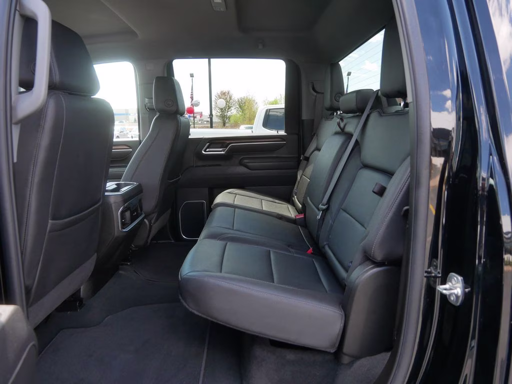 2025 Black GMC Sierra 2500HD SLT 4X4 Truck