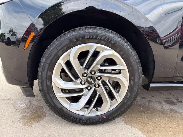 2026 Infinite Black Metallic Clearcoat Lincoln Navigator Reserve 4X4 SUV