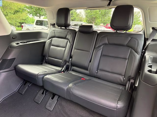 2026 Infinite Black Metallic Clearcoat Lincoln Navigator Reserve 4X4 SUV