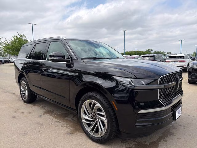 2026 Infinite Black Metallic Clearcoat Lincoln Navigator Reserve 4X4 SUV