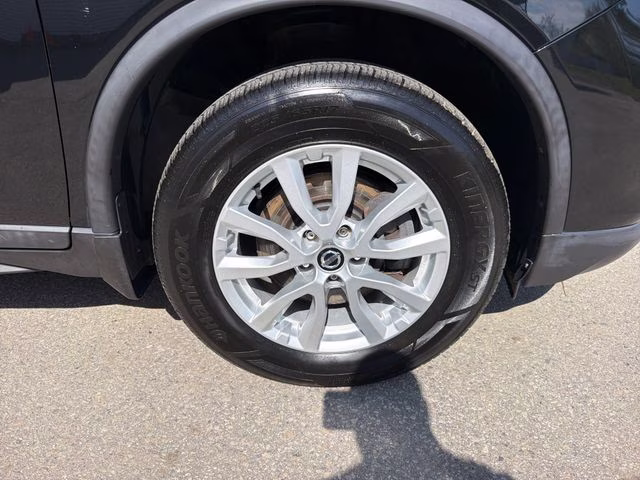 2018 Magnetic Black Nissan Rogue Hybrid SV AWD SUV
