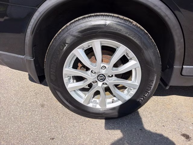2018 Magnetic Black Nissan Rogue Hybrid SV AWD SUV