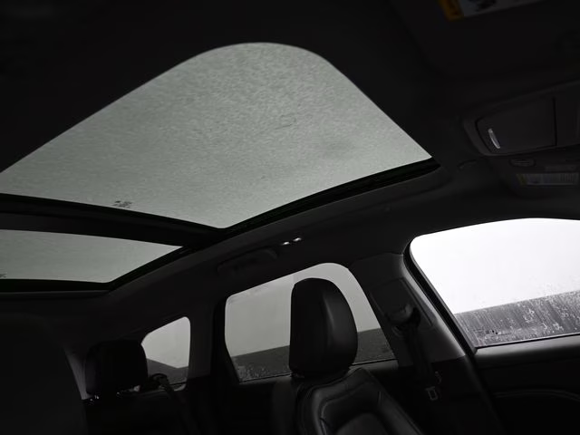 2022 Black Metallic Lincoln Corsair Standard AWD SUV