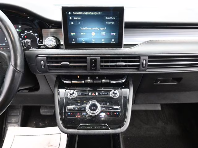 2022 Black Metallic Lincoln Corsair Standard AWD SUV