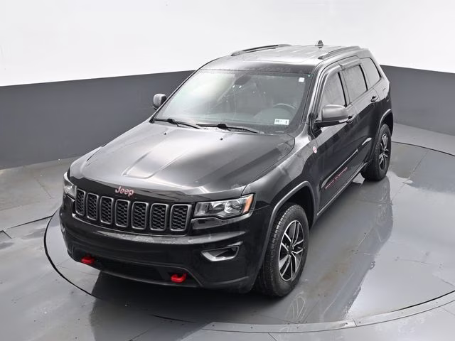 2020 Diamond Black Crystal Pearlcoat Jeep Grand Cherokee Trailhawk 4X4 SUV