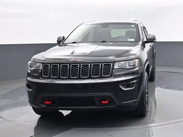 2020 Diamond Black Crystal Pearlcoat Jeep Grand Cherokee Trailhawk 4X4 SUV