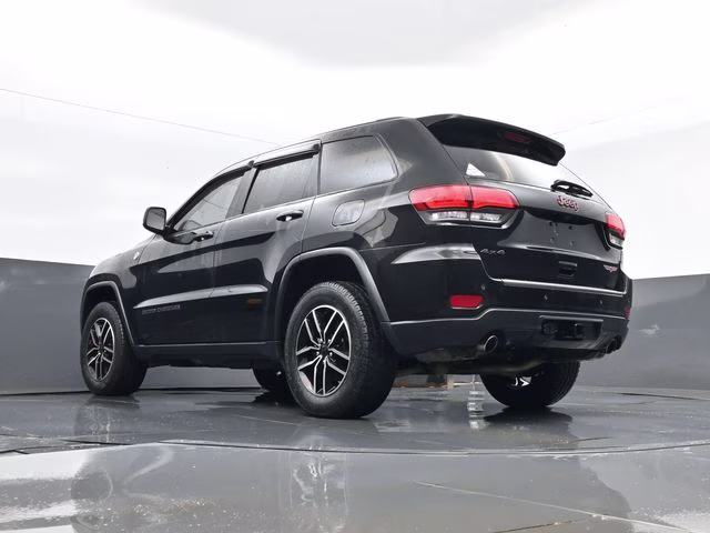 2020 Diamond Black Crystal Pearlcoat Jeep Grand Cherokee Trailhawk 4X4 SUV