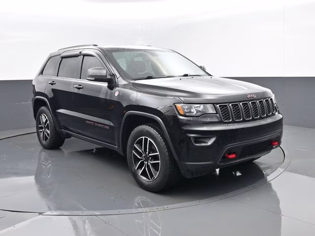 2020 Diamond Black Crystal Pearlcoat Jeep Grand Cherokee Trailhawk 4X4 SUV