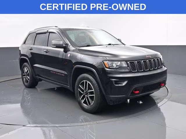 2020 Diamond Black Crystal Pearlcoat Jeep Grand Cherokee Trailhawk 4X4 SUV
