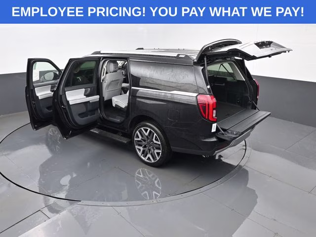 2026 Black Metallic Ford Expedition Max Platinum 4X4 SUV