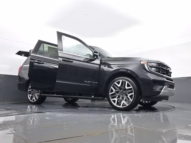 2026 Black Metallic Ford Expedition Max Platinum 4X4 SUV