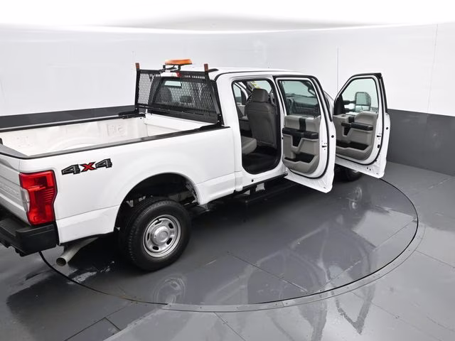 2020 Oxford White Ford Super Duty F-250 SRW XL 4X4 Truck