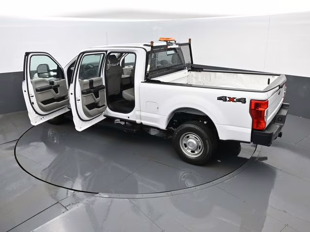 2020 Oxford White Ford Super Duty F-250 SRW XL 4X4 Truck