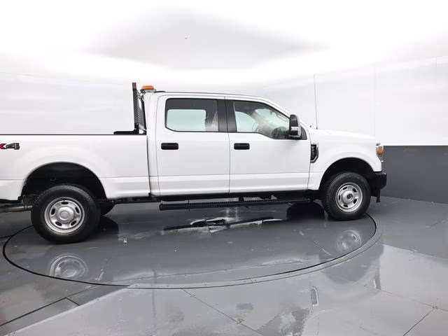 2020 Oxford White Ford Super Duty F-250 SRW XL 4X4 Truck