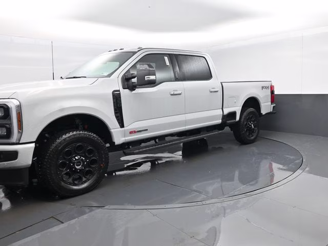 2026 Avalanche Ford Super Duty F-350 SRW 4X4 Truck