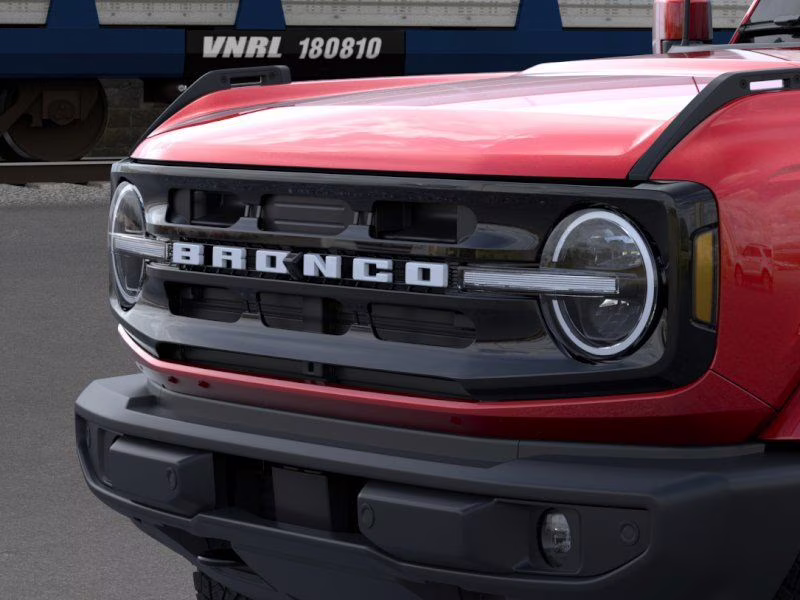 2026 Ruby Red Metallic Tinted Clearcoat Ford Bronco Outer Banks 4X4 SUV