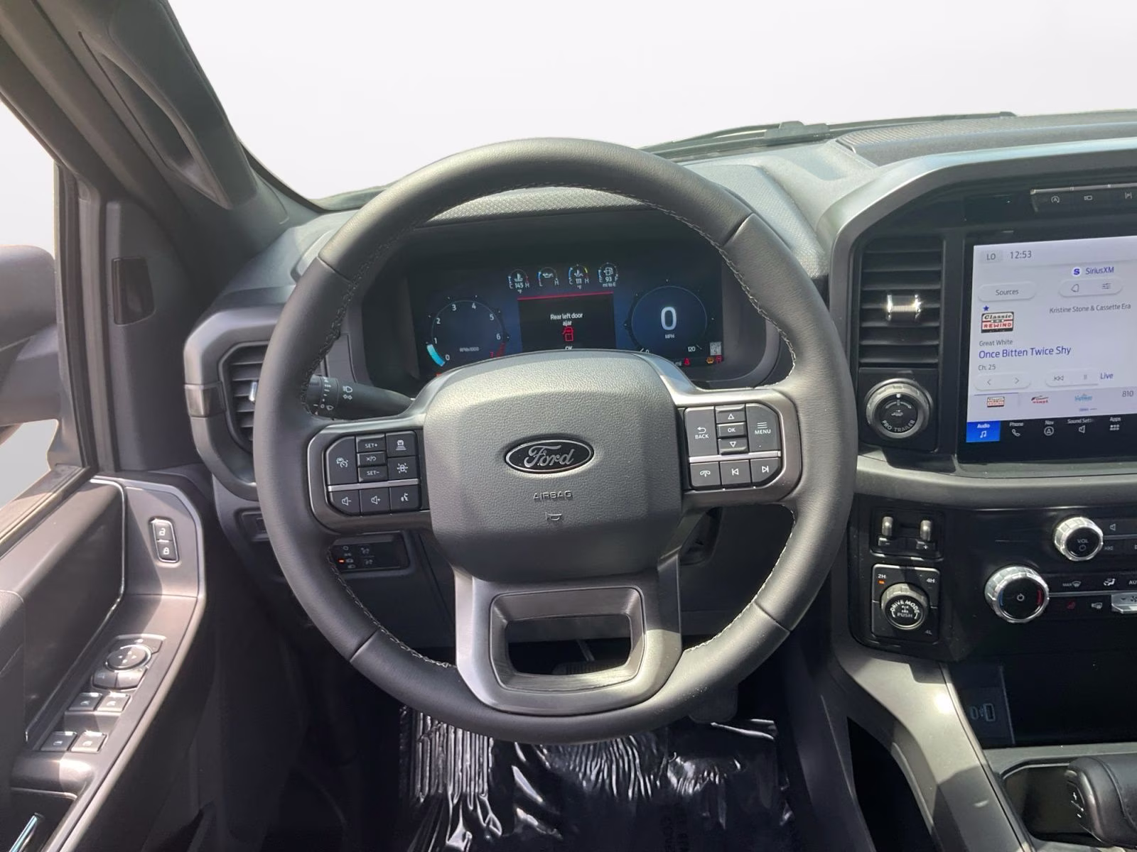2024 Agate Black Metallic Ford F-150 XLT 4X4 Truck