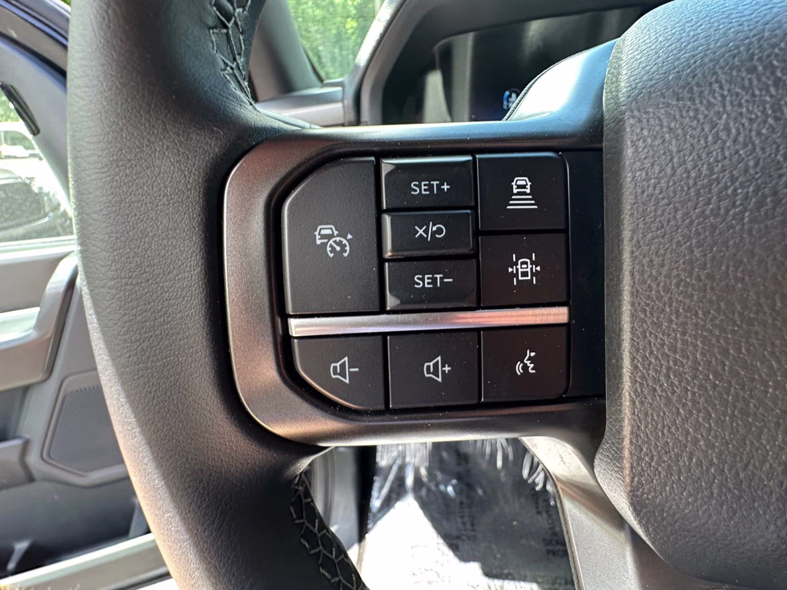 2024 Agate Black Metallic Ford F-150 XLT 4X4 Truck