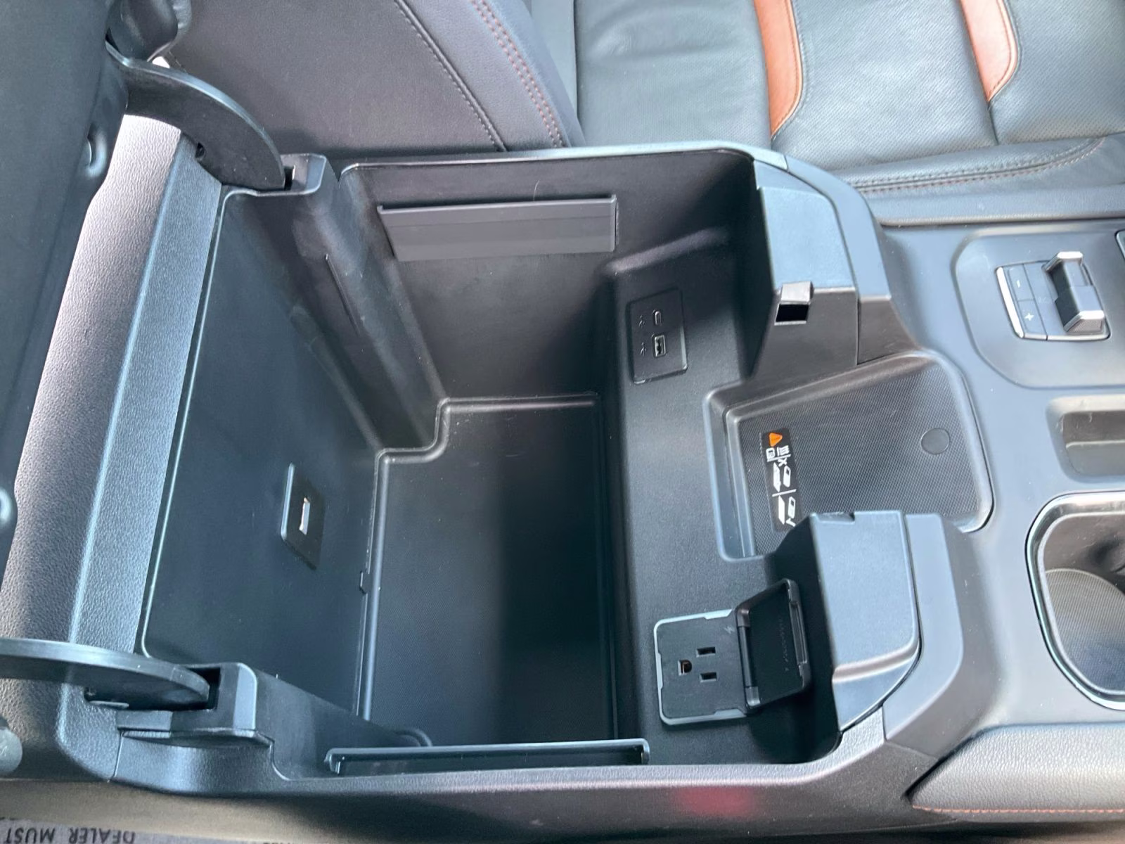 2025 Summit White GMC Sierra 1500 AT4 4X4 Truck