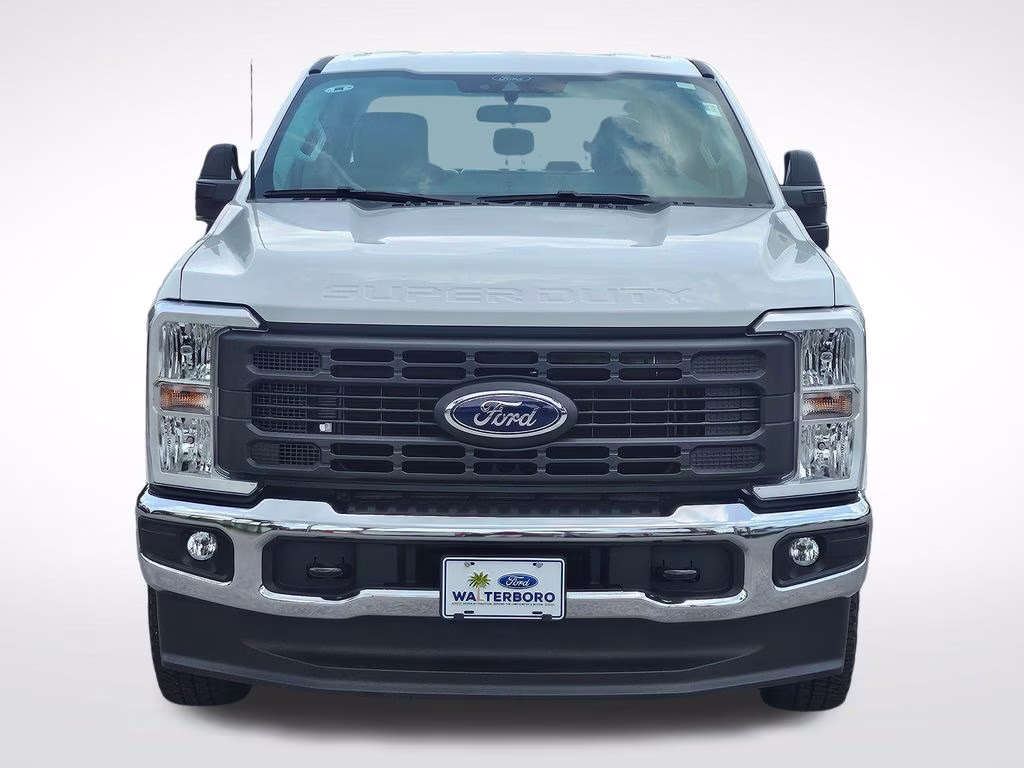 2026 Oxford White Ford Super Duty F-350 SRW XL 4X4 Truck