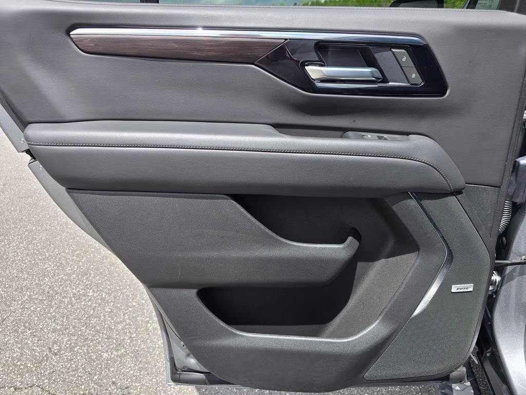 2025 Sterling Gray Metallic Chevrolet Tahoe Z71 4X4 SUV